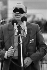 Асадов Эдуард