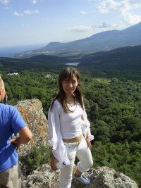 Черненькая Яна