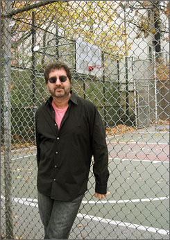 Эндрюс Рассел