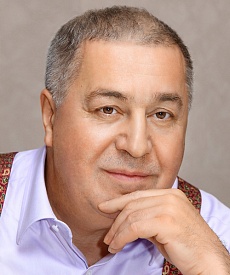 Гуцериев Михаил Сафарбекович