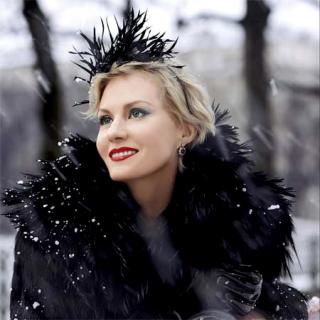 Литвинова Рената