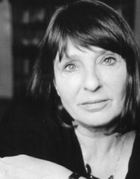 Марон Моника