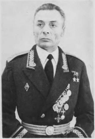 Петров Василий Степанович