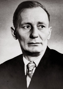 Устинович Николай Станиславович