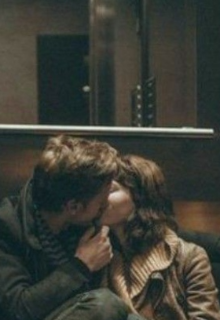 Незнакомец в лифте