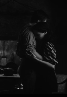 Он смотрит издалека