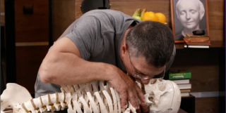 Преступники в белых халатах [calibre 5.28.0]