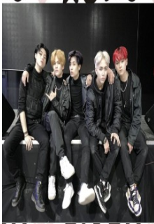 Журналистка и певец